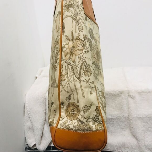 Gucci Floral Tan and Brown Tote Bag - Picture 7 of 16